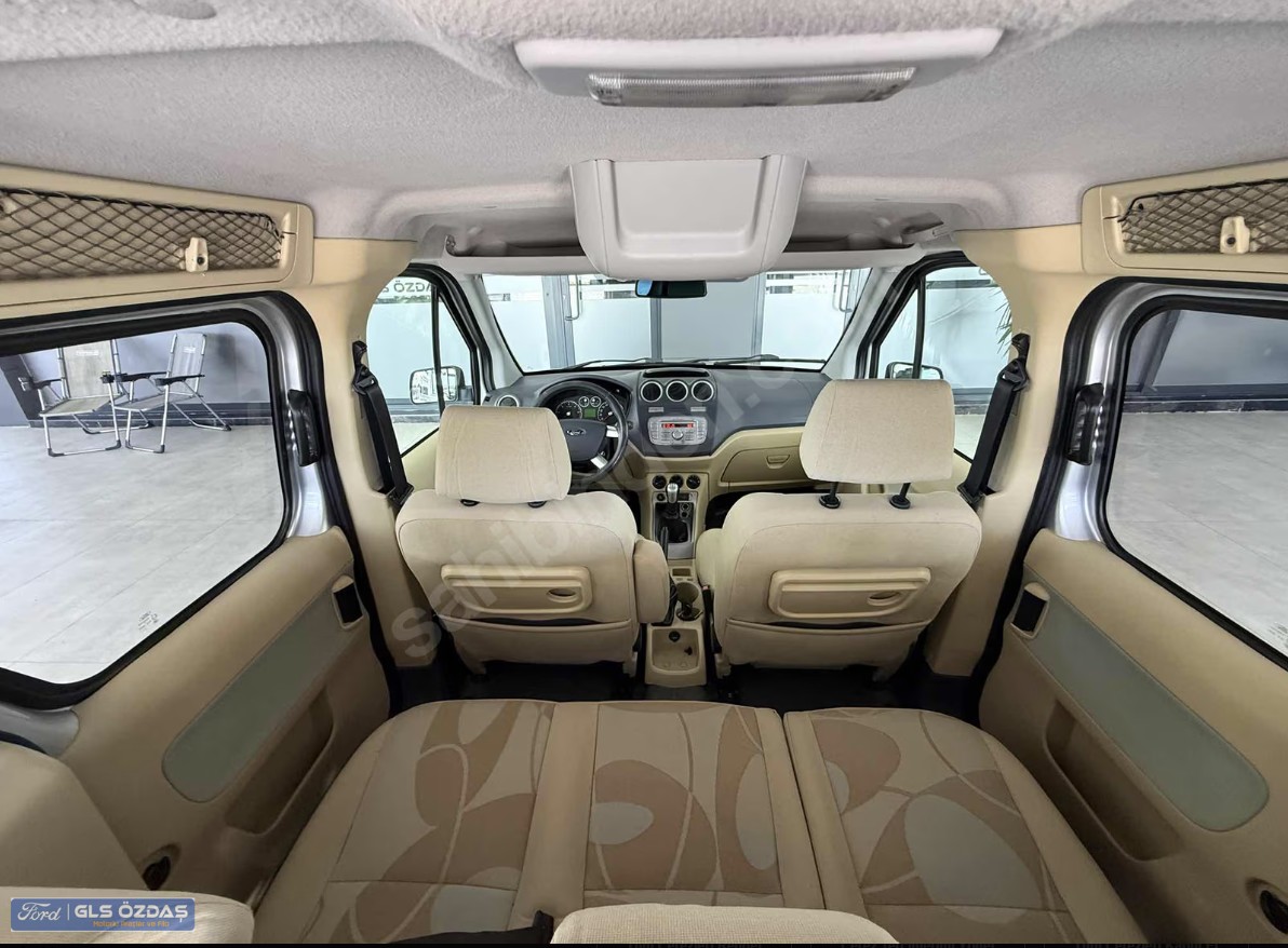 FORD TOURNEO CONNECT SILVER 90 BG 2013 MODEL